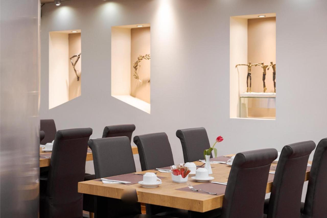 Acropolis Select Hotel Athena Bagian luar foto