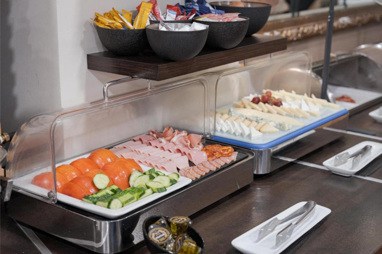 Acropolis Select Hotel Athena Bagian luar foto