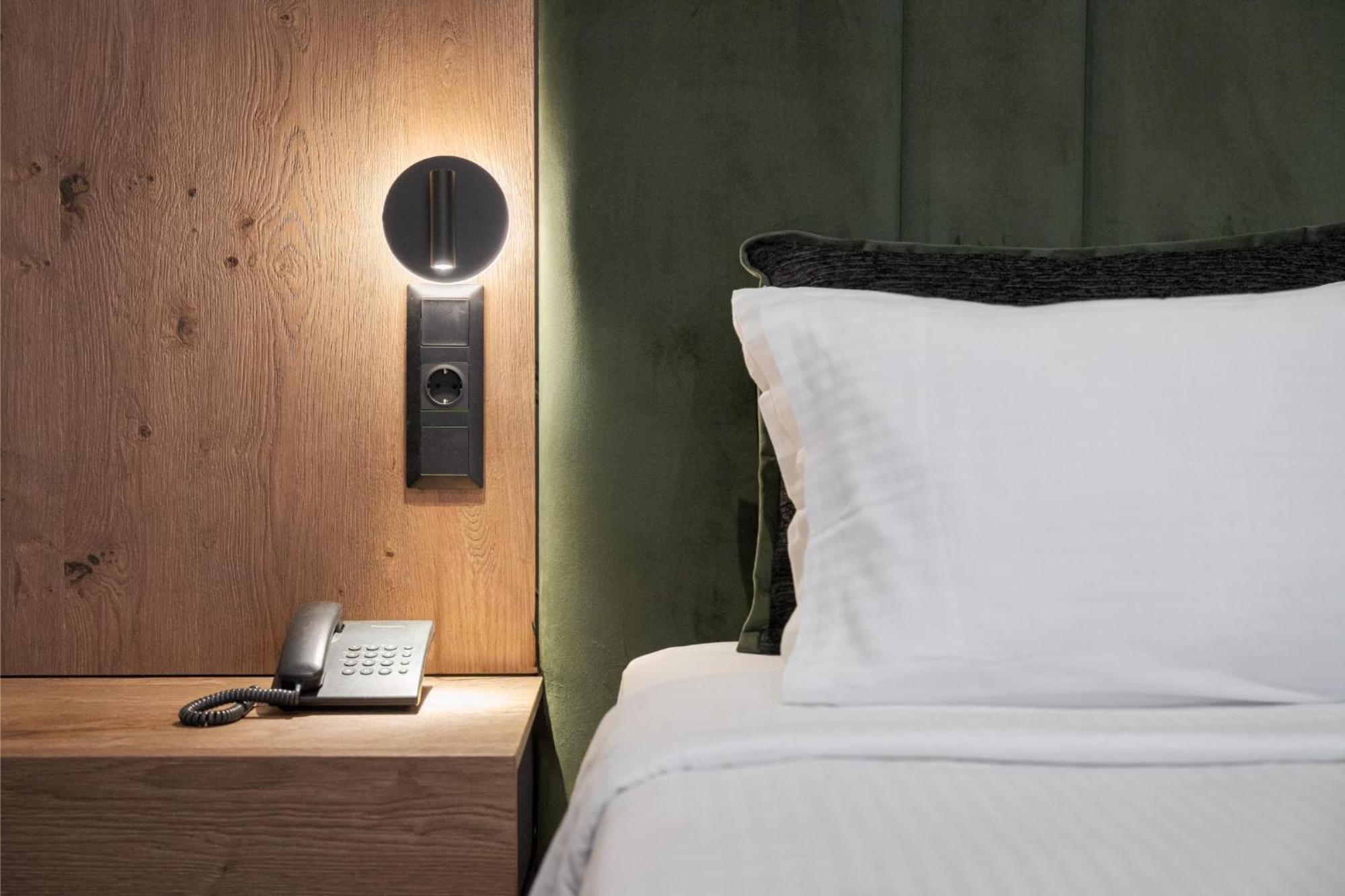 Acropolis Select Hotel Athena Bagian luar foto